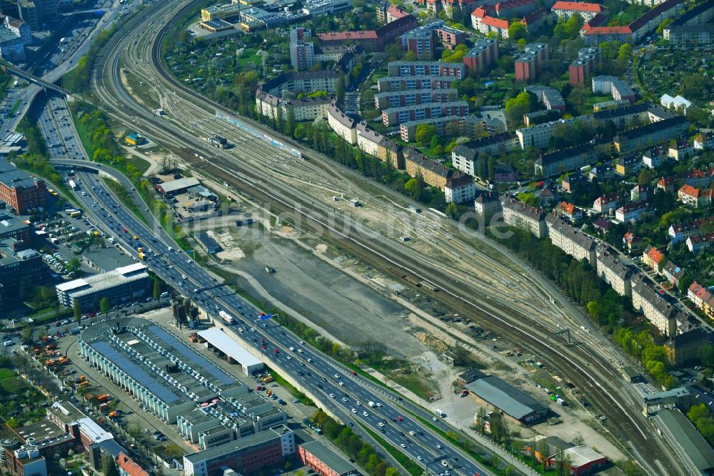 Luftbild Berlin - Bahnbetriebswerk und Ausbesserungswerk von Zügen des Personentransportes der Baureihe der S-Bahn Berlin GmbH im Ortsteil Lichtenberg in Berlin, Deutschland