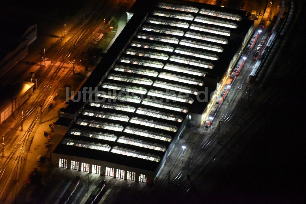 München aus der Vogelperspektive: Bahnbetriebswerk und Ausbesserungswerk von Zügen des Personentransportes der Baureihe S-Bahn in München im Bundesland Bayern