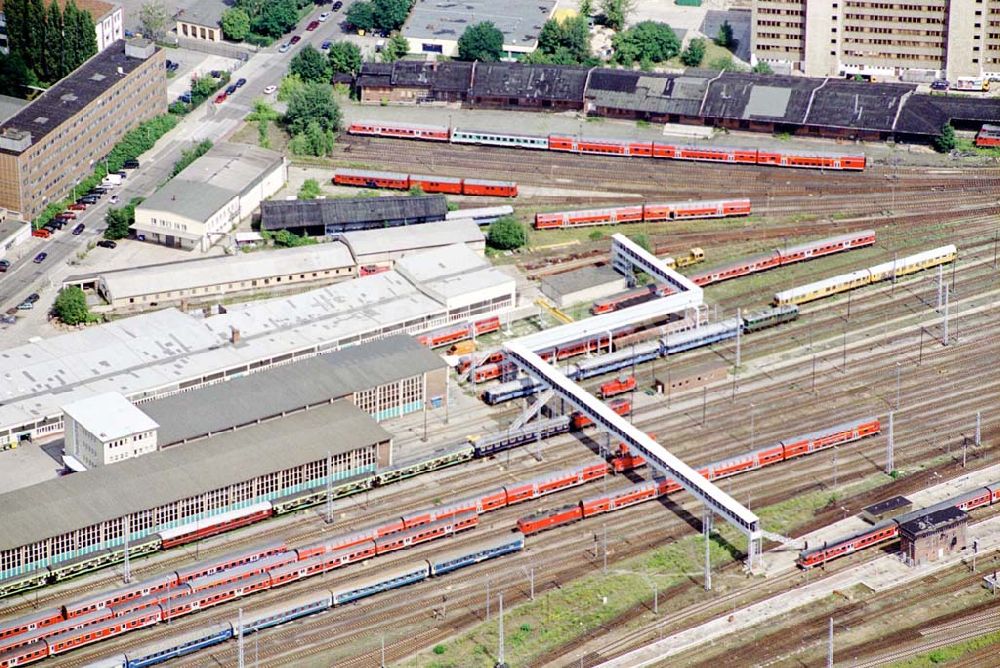 Berlin / Lichtenberg von oben - Bahnbetriebswerk Berlin - Lichtenberg