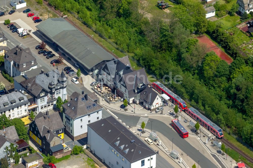 Luftaufnahme Bad Berleburg - Bahnhof in Bad Berleburg im Bundesland Nordrhein-Westfalen