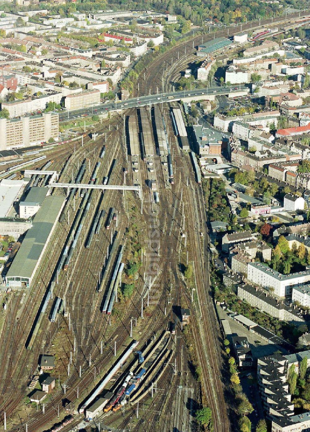 Berlin - Lichtenberg aus der Vogelperspektive: Bahnhof Berlin - Lichtenberg