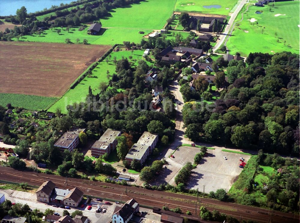 Luftbild Langenfeld - Bahnhof der Deutschen Bahn in Langenfeld im Bundesland Nordrhein-Westfalen