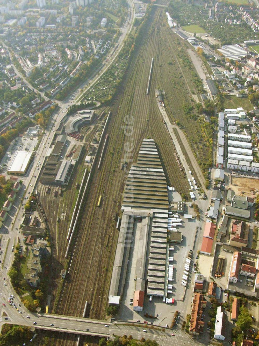 Luftaufnahme Dingolfing - Bahnhof Dingolfing