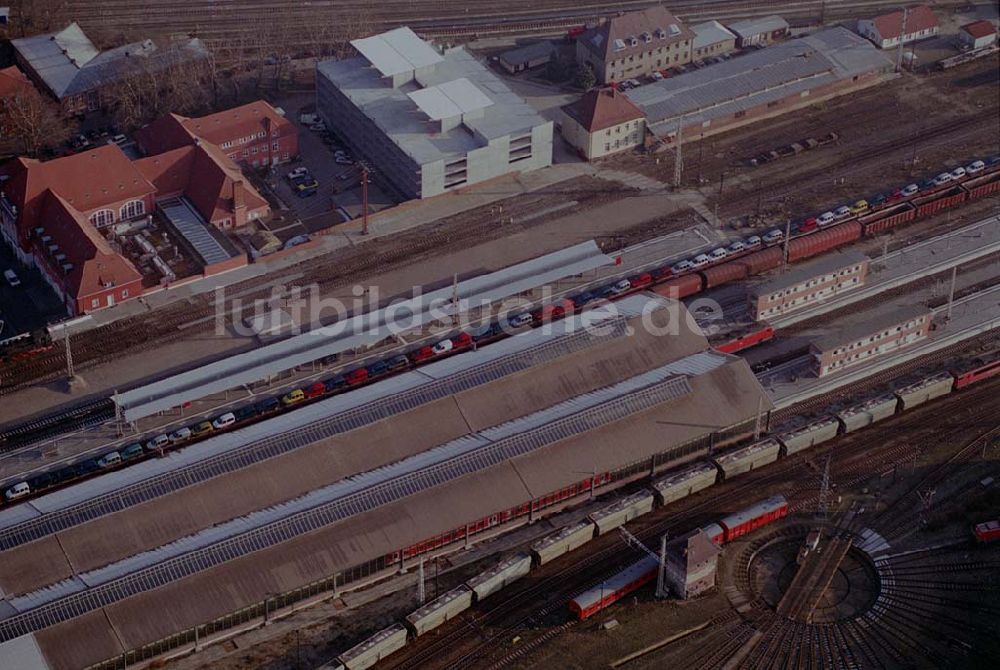 Luftaufnahme Frankfurt-Oder - 18.12.2003 Bahnhof, Frankfurt-Oder.