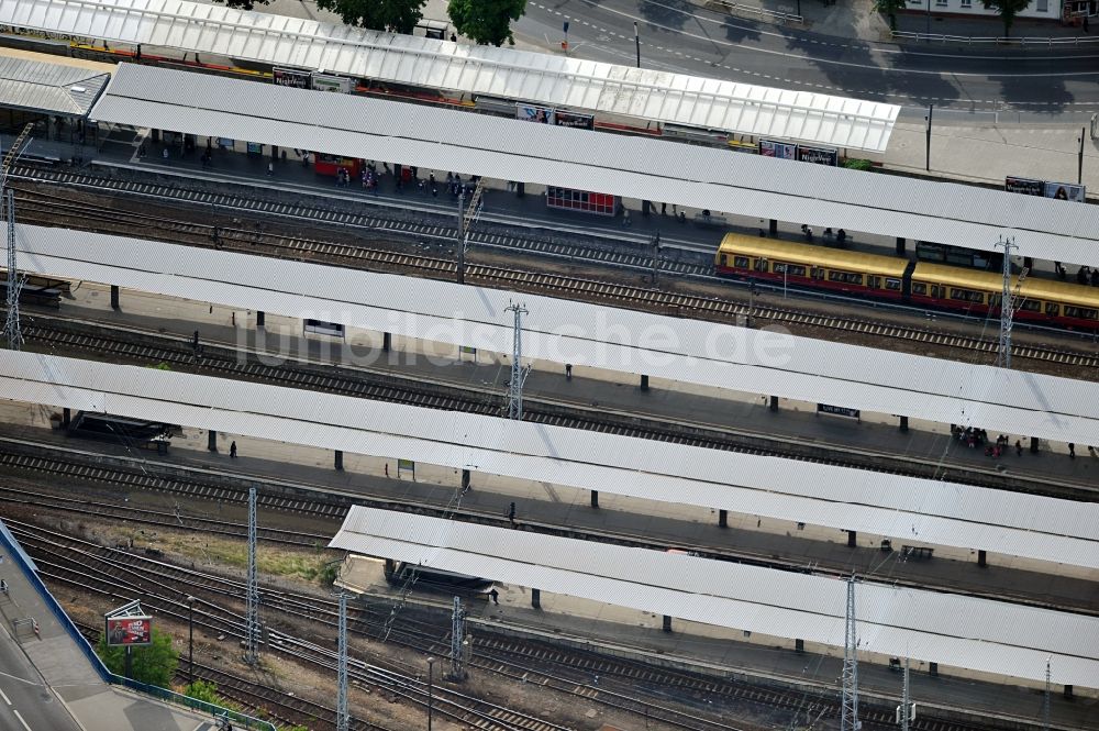 Berlin aus der Vogelperspektive: Bahnhof Lichtenberg in Berlin