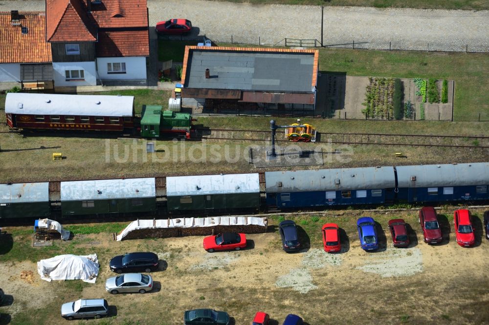 Luftaufnahme Kleinbahren - Bahnhof der Niederlausitzer Museumseisenbahn ( NLME ) in Kleinbahren im Bundesland Brandenburg in Deutschland