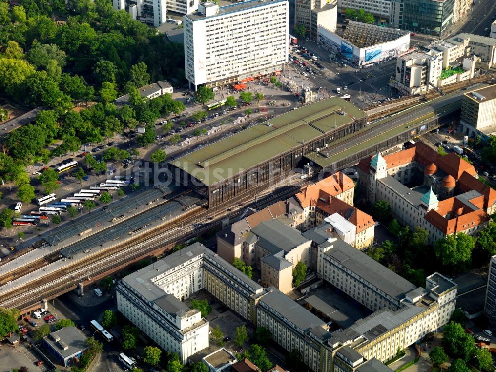 Berlin von oben - Bahnhof Zoo Berlin in Berlin Charlottenburg