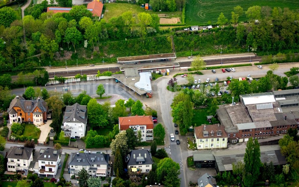 Luftaufnahme Gevelsberg - Bahnhofsgebäude und Gleisanlagen des S-Bahnhofes Gevelsberg Hauptbahnhof in Gevelsberg im Bundesland Nordrhein-Westfalen