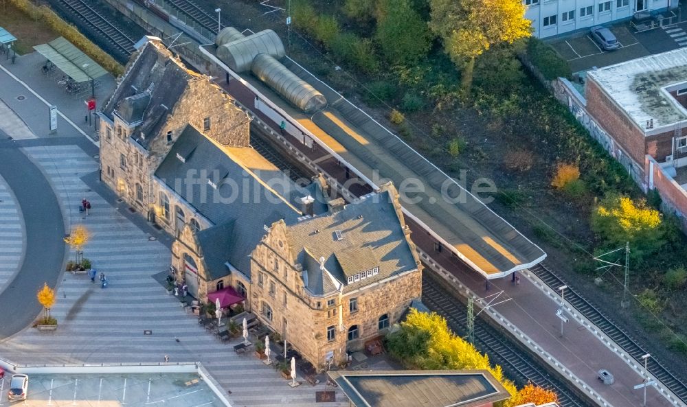 Wetter (Ruhr) von oben - Bahnhofsgebäude und Gleisanlagen des S-Bahnhofes Wetter in Wetter (Ruhr) im Bundesland Nordrhein-Westfalen