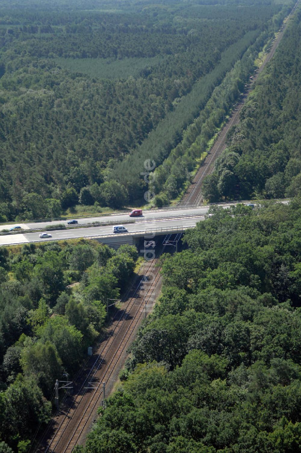 Dessau-Roßlau aus der Vogelperspektive: Bahnstrecke zwischen Dessau-Roßlau und Bitterfeld-Wolfen