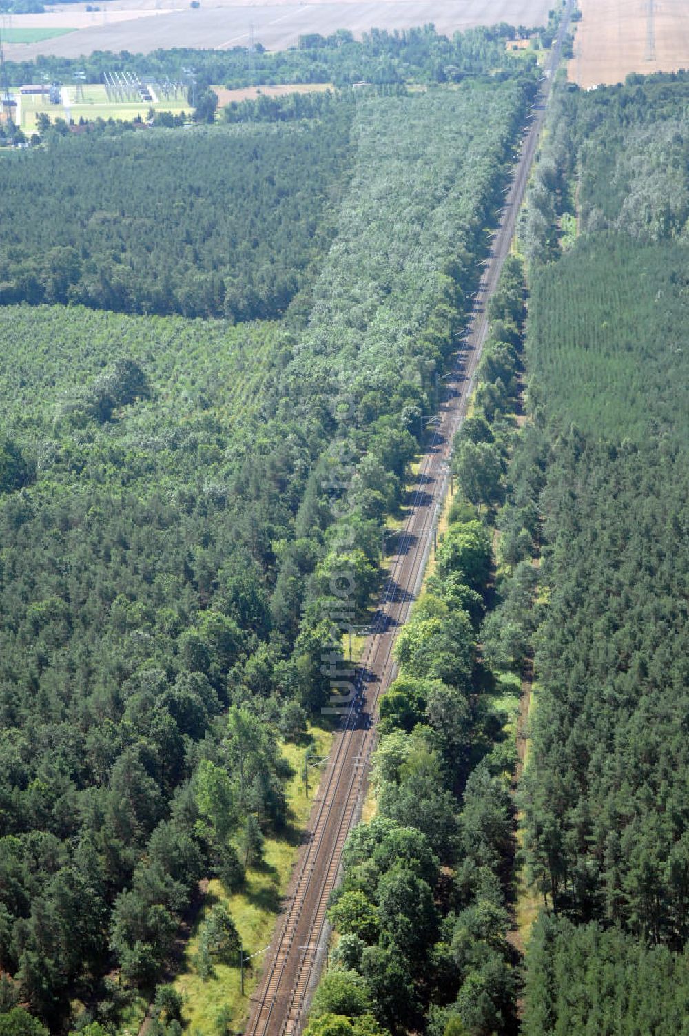 Dessau-Roßlau aus der Vogelperspektive: Bahnstrecke zwischen Dessau-Roßlau und Bitterfeld-Wolfen