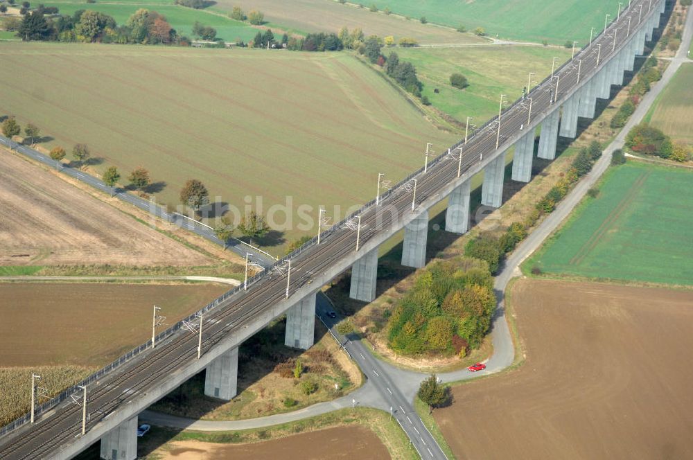 Ohlenrode von oben - Bahntrasse über die L486 bei Ohlenrode