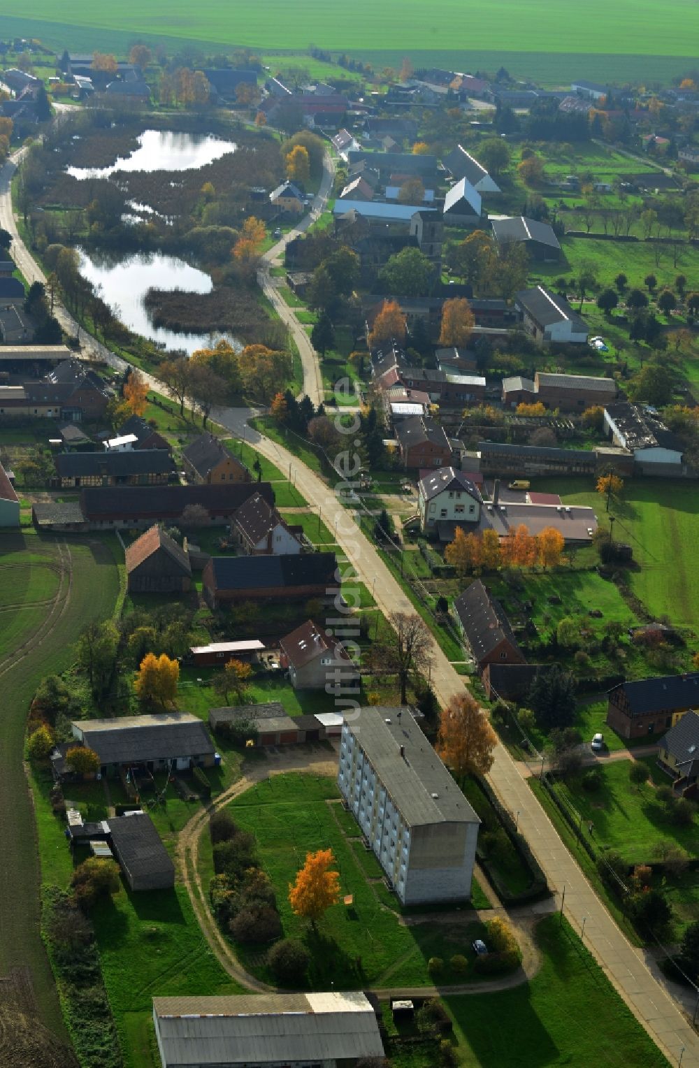 Uckerland Bandelow aus der Vogelperspektive: Bandelow in Uckerland im Bundesland Brandenburg