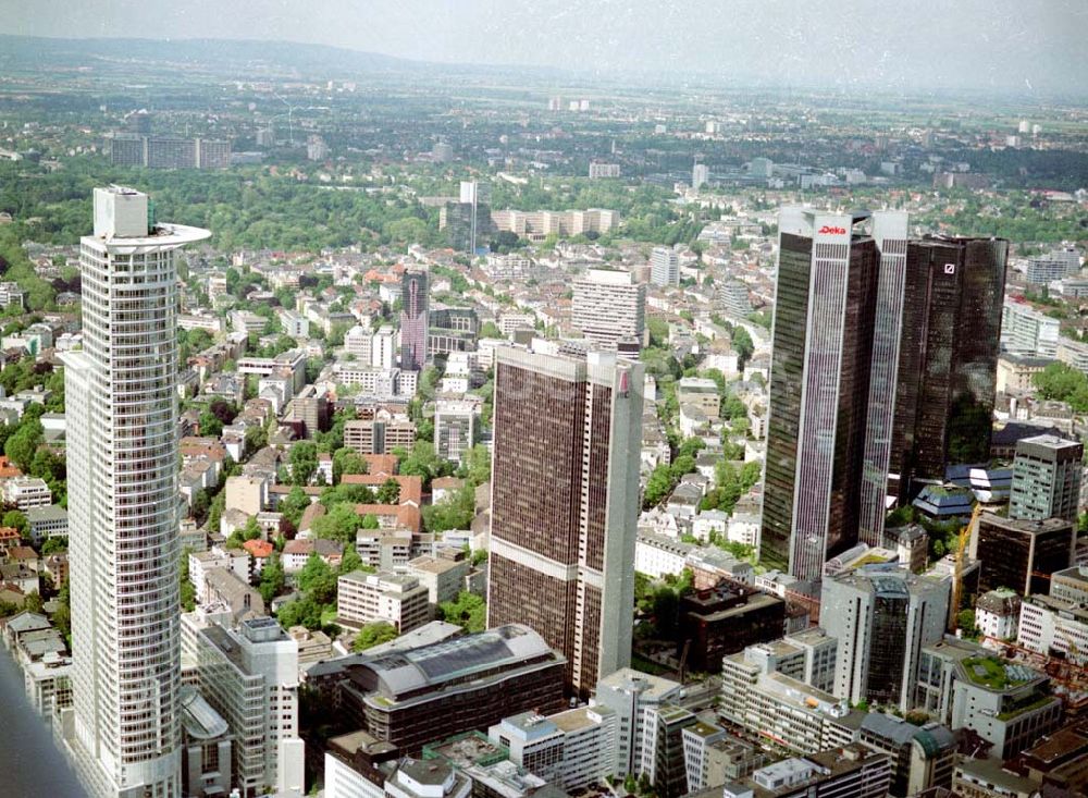 Frankfurt am Main von oben - Banken- Zentrum in Frankfurt/Main. (Hessen).