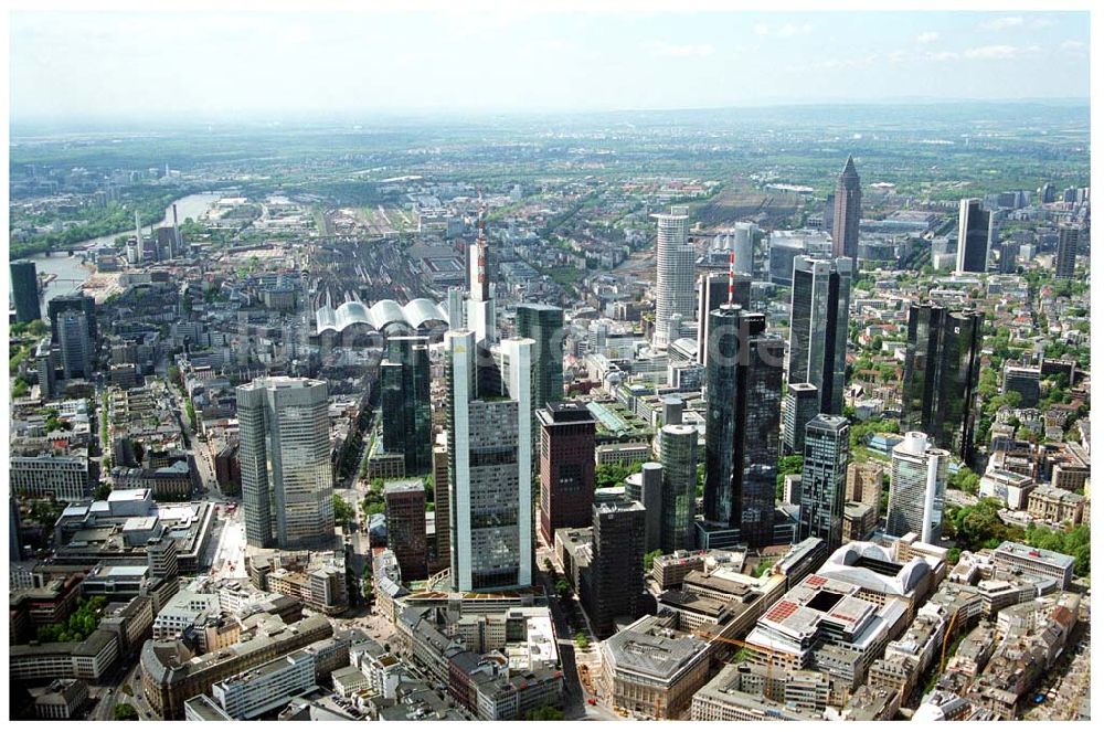 Frankfurt am Main von oben - Bankenviertel Frankfurt/Main