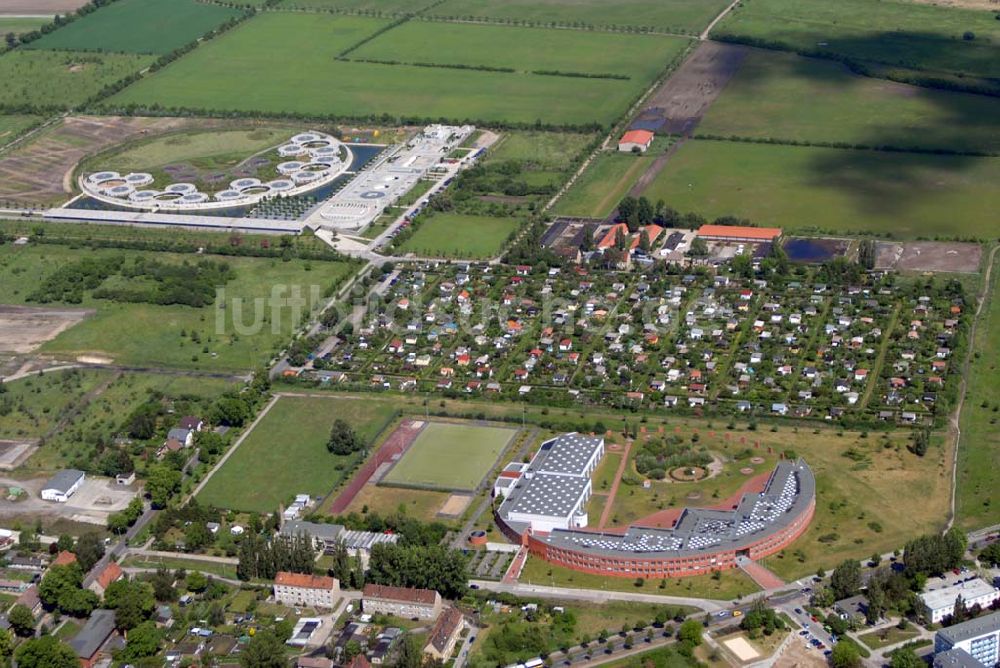 Luftaufnahme Berlin -Hohenschönhausen - Barnim Gymnasium in Berlin