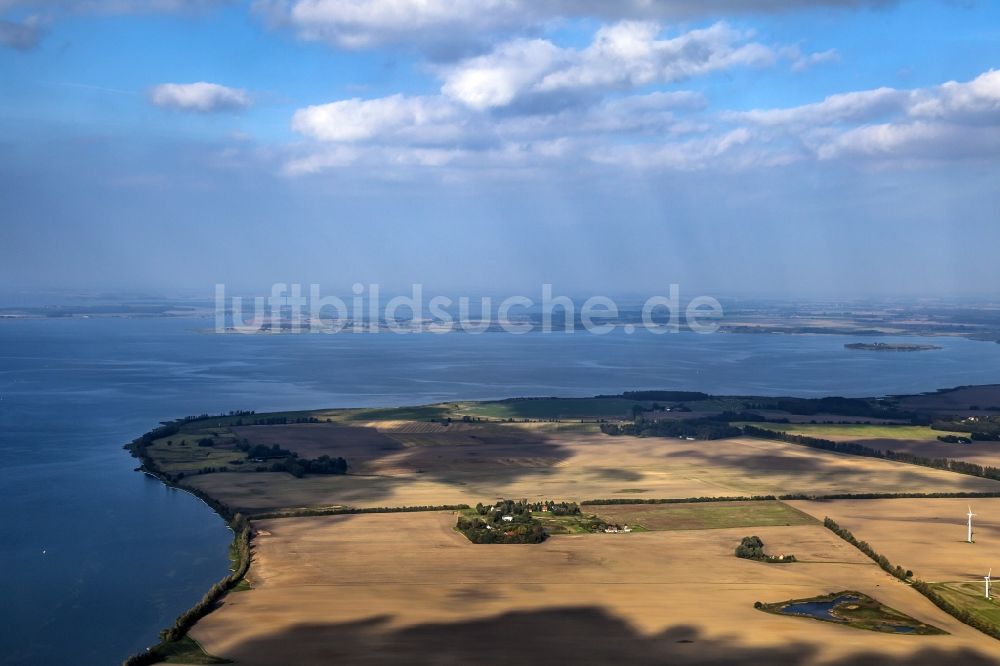 Altefähr aus der Vogelperspektive: Barnkevitz in Altefähr im Bundesland Mecklenburg-Vorpommern