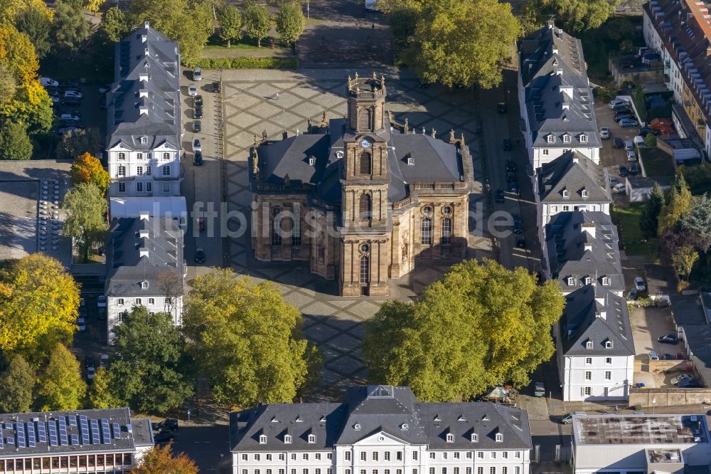 Saarbrücken von oben - Barocke Ludwigskirche auf dem Ludwigsplatz in Saarbrücken im Saarland