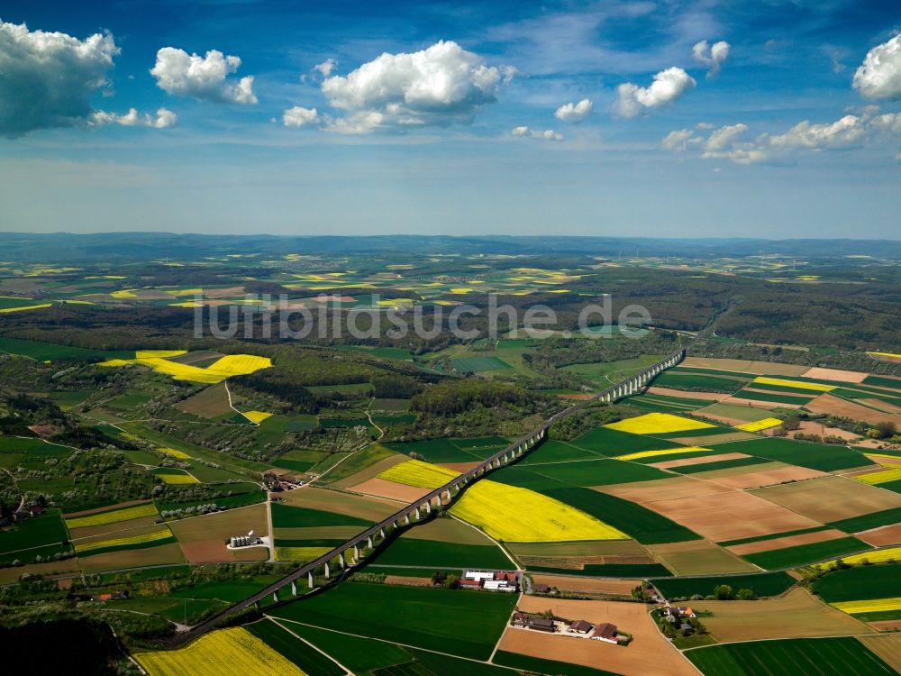 Luftbild Leinach - Bartelsgrabentalbrücke und Landschaft bei Leinach im Bundesland Bayern