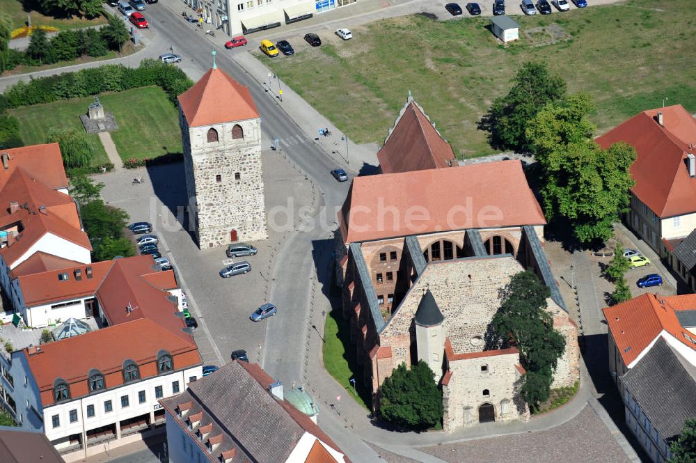 Zerbst aus der Vogelperspektive: Bartholomäus-Kirche in Zerbst in Sachsen-Anhalt