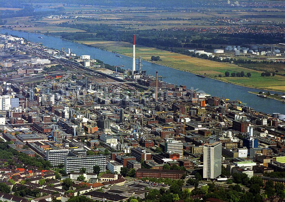 Luftbild Ludwigshafen - BASF-Stammwerk Ludwigshafen am Rhein