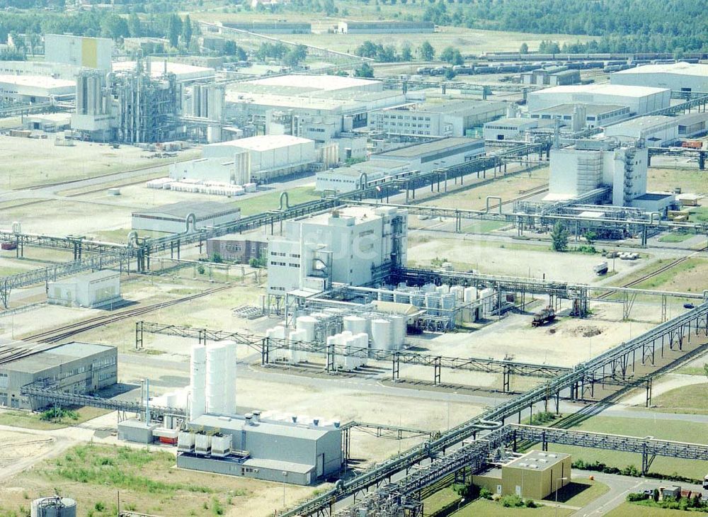 Luftaufnahme Schwarzheide - Brandenburg - BASF-Werksanlagen am Standort Schwarzheide / Brandenburg.