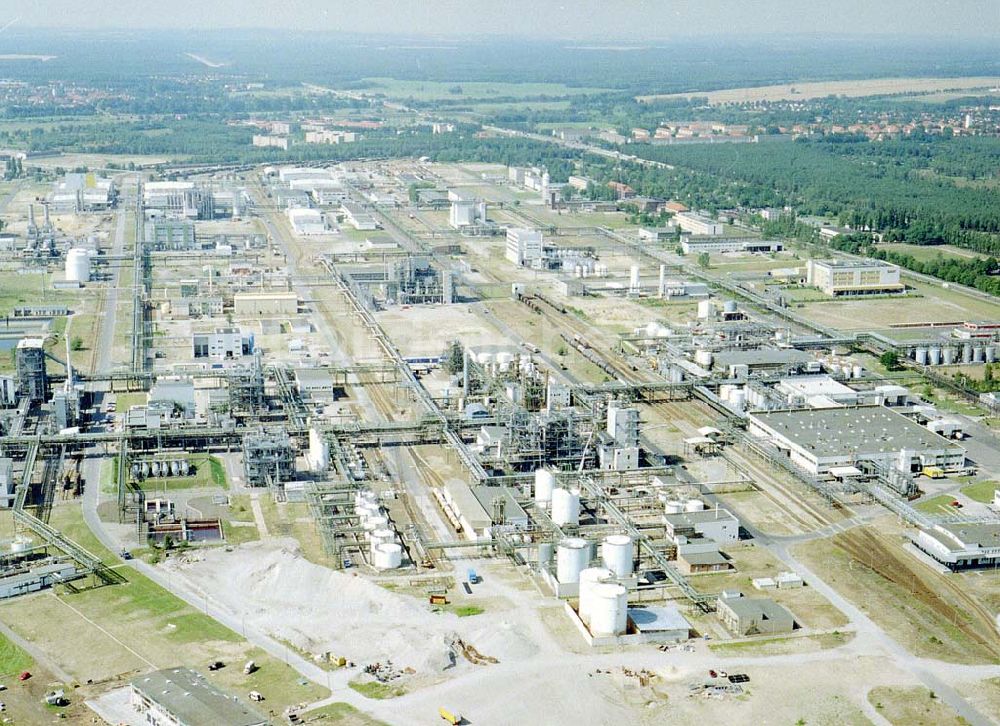 Luftbild Schwarzheide - Brandenburg - BASF-Werksanlagen am Standort Schwarzheide / Brandenburg.