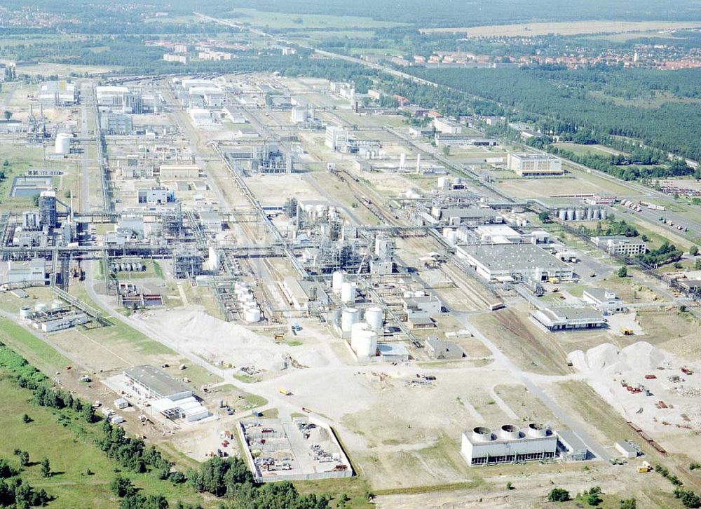 Luftaufnahme Schwarzheide - Brandenburg - BASF-Werksanlagen am Standort Schwarzheide / Brandenburg.