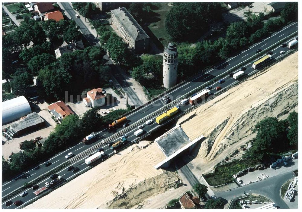 Königs Wusterhausen von oben - Bau der Autobahnbrücke (A10) über die Straße zwischen Königs Wusterhausen und Niederlehme - ein Projekt der SCHÄLERBAU BERLIN GmbH