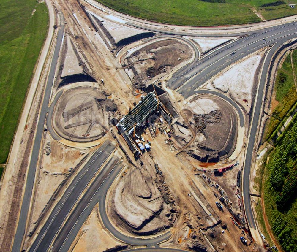 Böhlen von oben - Bau eines Autobahnkreuzes auf der A14 bei Böhlen