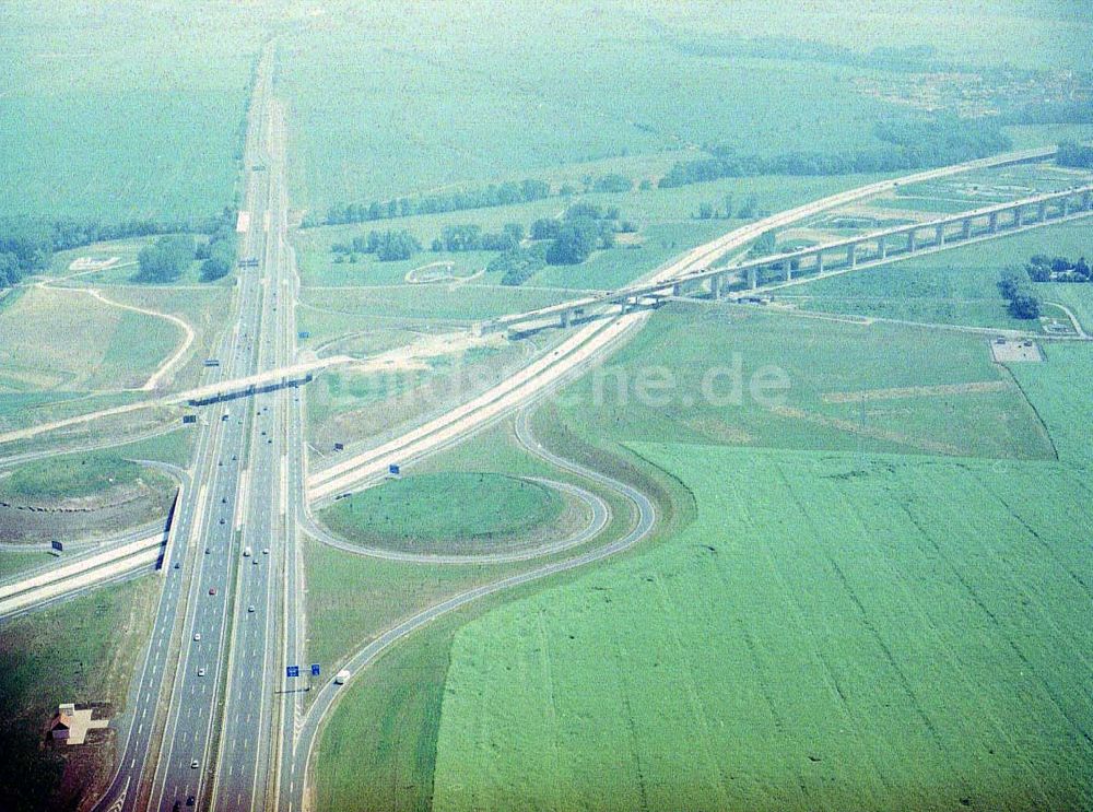 Luftaufnahme Erfurt - Bau des Autobahnkreuzes Erfurt - Süd.