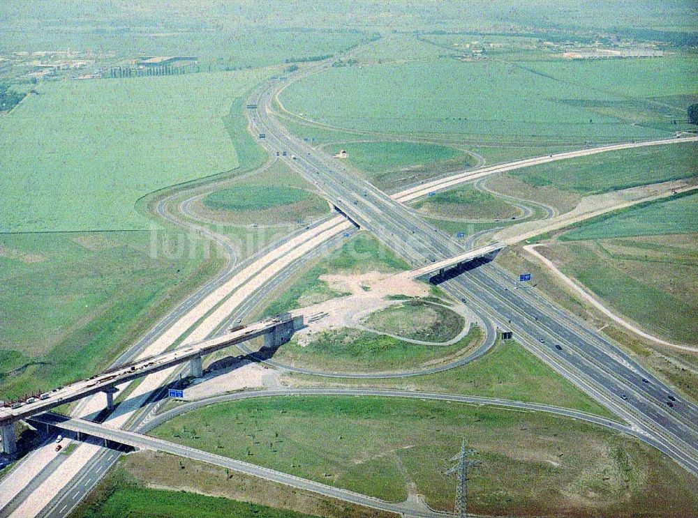 Luftaufnahme Erfurt - Bau des Autobahnkreuzes Erfurt - Süd.