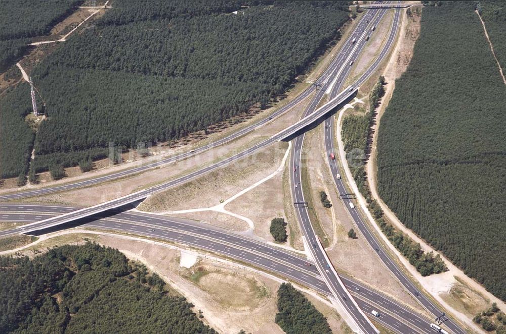 Luftbild Michendorf / Brandenburg - Bau des Autobahnkreuzes Potsdam-Michendorf / Brandenburg.