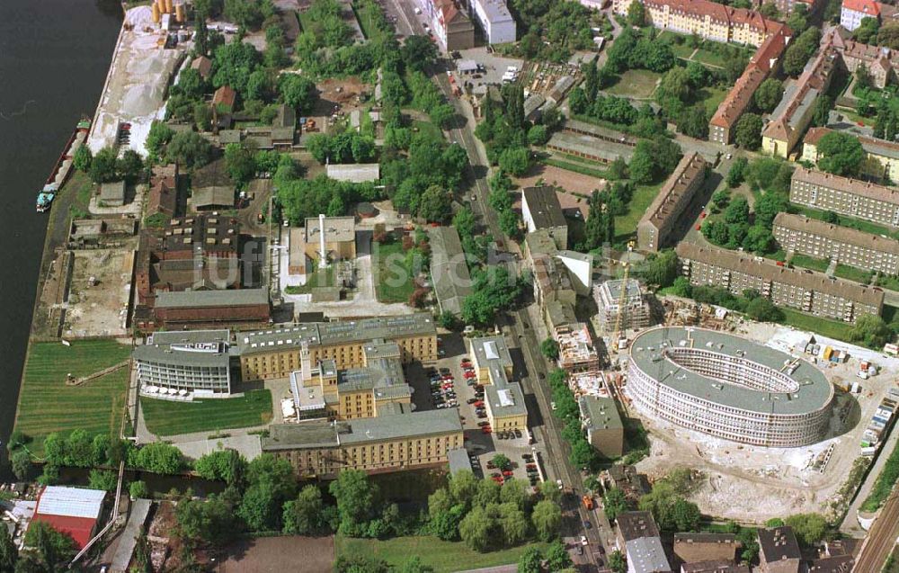 Potsdam-Stadt von oben - Bau des Büro- und Congreßzentrums Sanssouci in Potsdam.