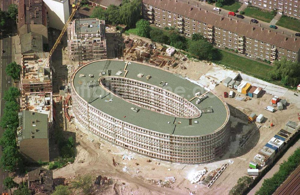 Potsdam-Stadt aus der Vogelperspektive: Bau des Büro- und Congreßzentrums Sanssouci in Potsdam.