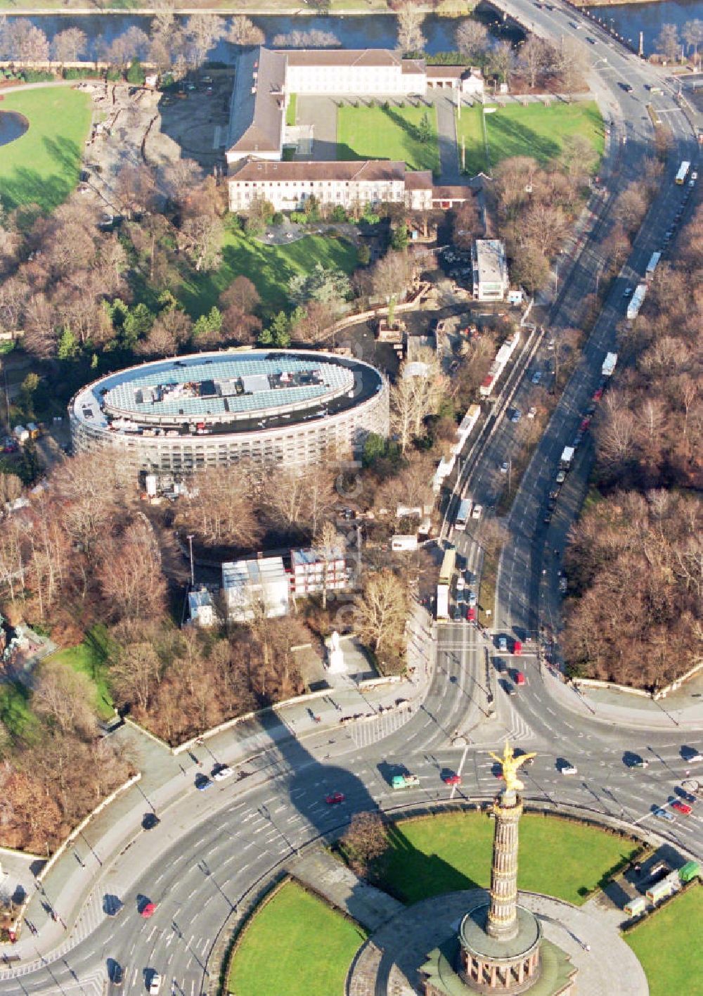 Luftaufnahme Berlin-Tiergarten - Bau des Bundespräsidialamtes.