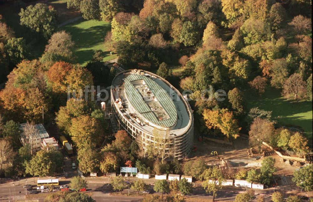 Luftbild Berlin - Tiergarten - Bau des Bundespräsidialamtes am Schloß Bellevue im Berliner Tiergarten.