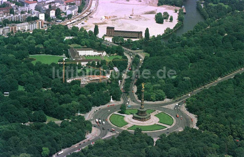 Berlin - Tiergarten von oben - Bau des Bundespräsidialamtes im Tiergarten