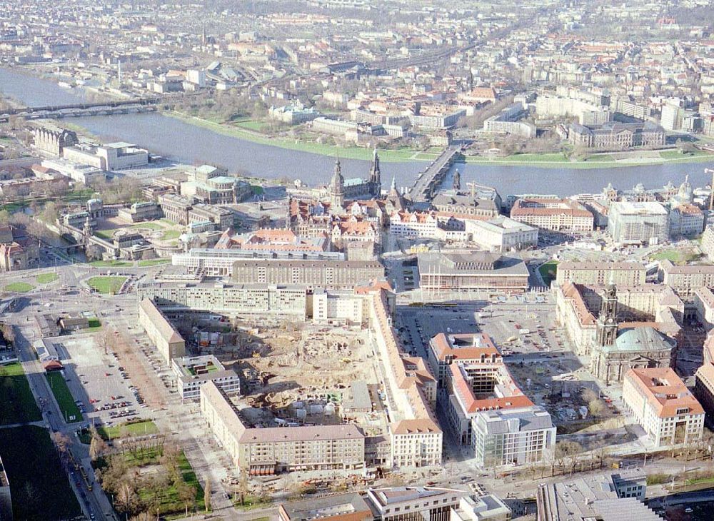 Luftbild Dresden / Sachsen - Bau der Dresdner Altmarkt - Galerie der ECE Hamburg