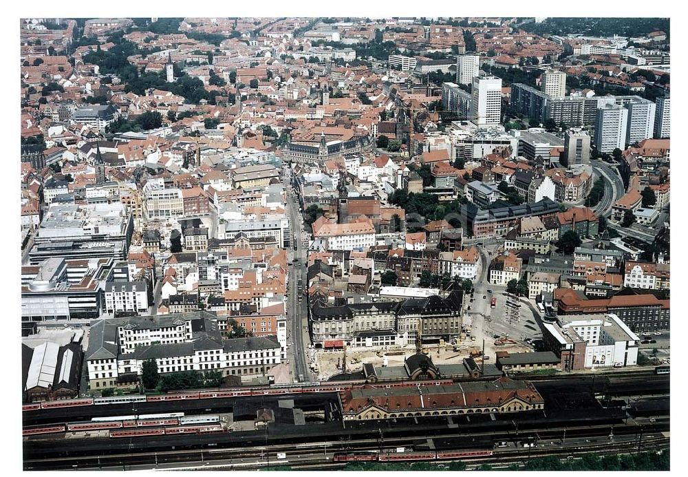 Erfurt von oben - Bau der Einkaufsgalerie Anger 1 in Erfurt - ein Projekt der ECE Projektmanagement GmbH Hamburg.