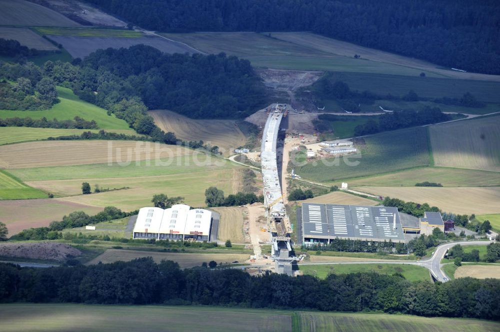 Luftaufnahme Niederfüllbach - Bau der Eisenbahnüberführung (EÜ) Füllbach VDE 8 in Bayern