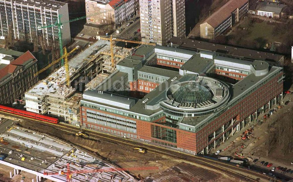 Berlin aus der Vogelperspektive: Bau des Geschäftshauses City-Carree am Berliner Hauptbahnhof