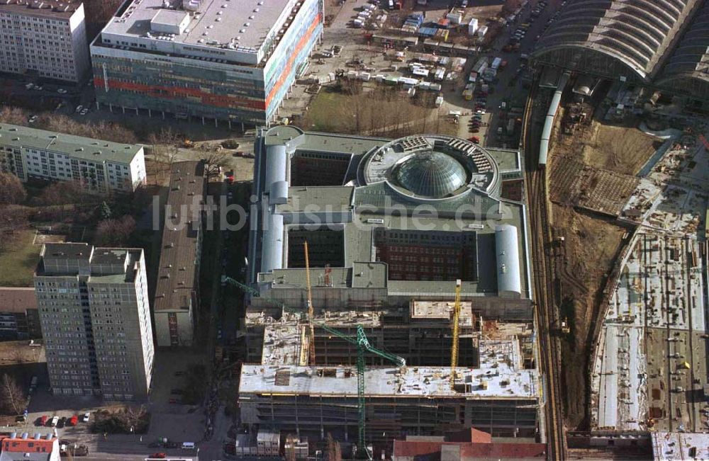 Berlin aus der Vogelperspektive: Bau des Geschäftshauses City-Carree am Berliner Hauptbahnhof