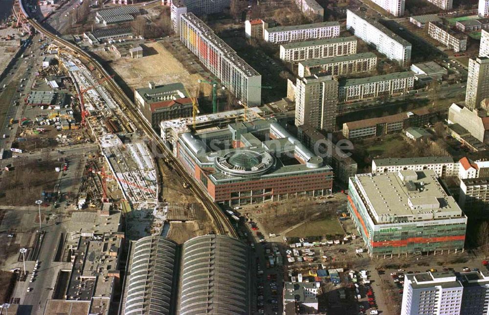 Berlin aus der Vogelperspektive: Bau des Geschäftshauses City-Carree am Berliner Hauptbahnhof