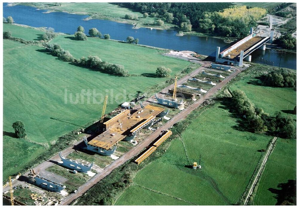 Hohenwarthe von oben - Bau der Kanalbrücke zwischen dem Schiffshebewerk Rothensee und der Doppelsparschleuse Hohenwarthe am Wasserstraßenkreuz Magdeburg