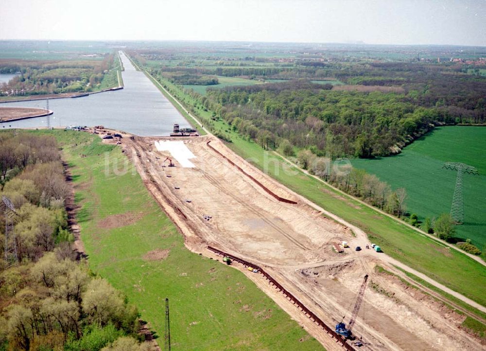 Hohenwarthe von oben - Bau der Kanalbrücke zwischen dem Schiffshebewerk Rothensee und der Doppelsparschleuse Hohenwarthe am Wasserstraßenkreuz Magdeburg