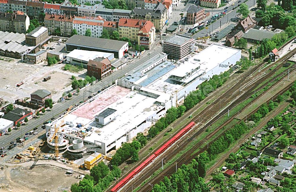 Berlin - Schöneweide von oben - Bau des Kaufland-Centers am S-Bahnhof Schöneweide. Ort: Berlin - Schöneweide Datum: 16.05.03