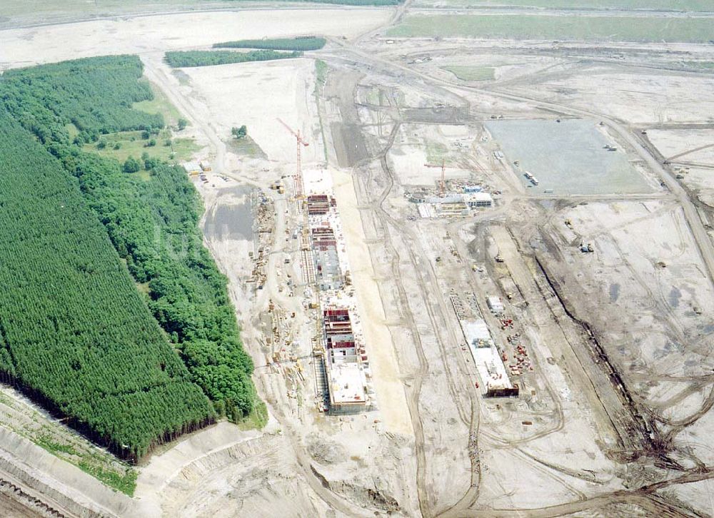 Luftbild Klettwitz bei Schwarzheide / Brandenburg - Bau des Lausitzringes an der Autobahn Berlin - Dresden bei Klettwitz in Brandenburg.