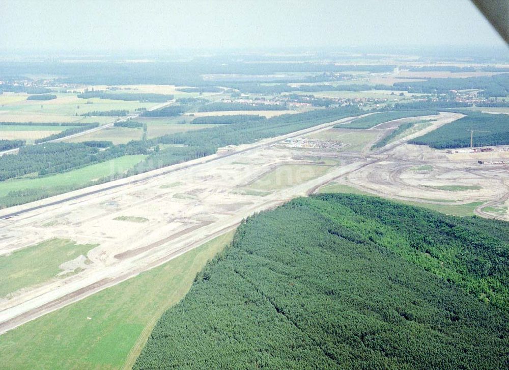 Luftbild Klettwitz bei Schwarzheide / Brandenburg - Bau des Lausitzringes an der Autobahn Berlin - Dresden bei Klettwitz in Brandenburg.