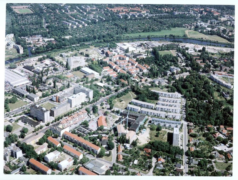 Teltow - Brandenburg von oben - Bau der Lavendel-Residenz der SERVICUR Seniorenresidenzen GmbH an der Weser- Ecke Elbestraße in Teltow / Brandenburg.